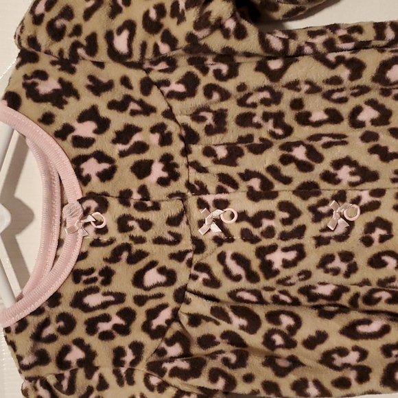 Carter's Girls 2-pc Animal Print Fleece Hooded PJ Outfit - Size 12 Months - Picture 10 of 12